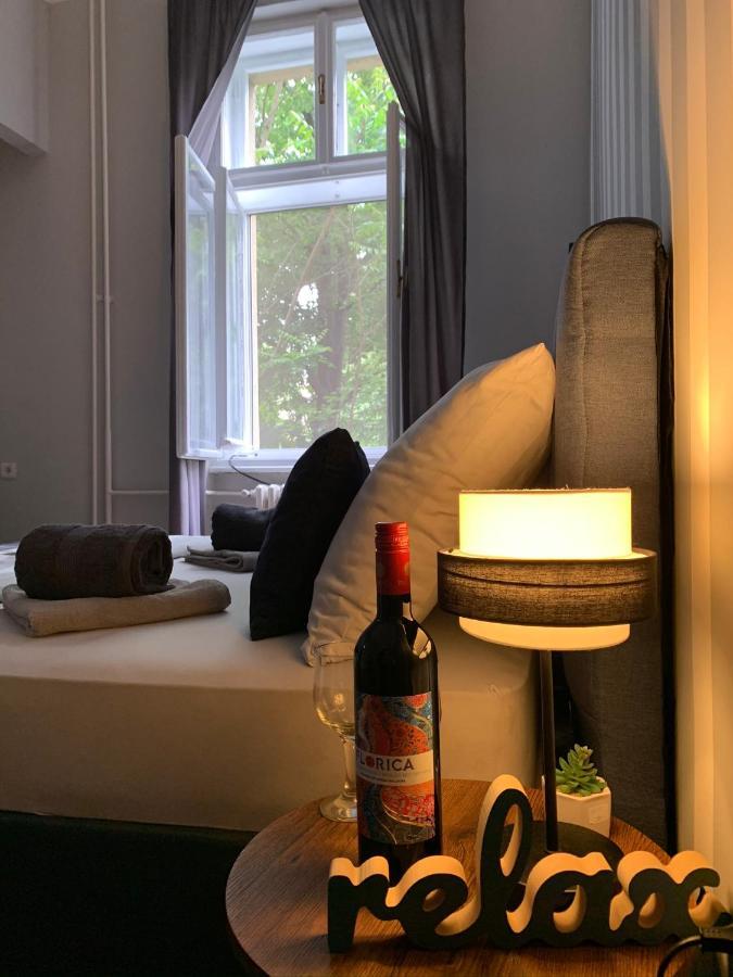 Apart Rooms Sova Novi Sad Exterior photo
